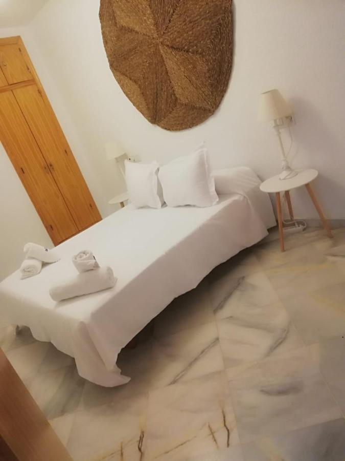 Apartamento En Urbanizacion Los Enebros Huelva Exterior foto